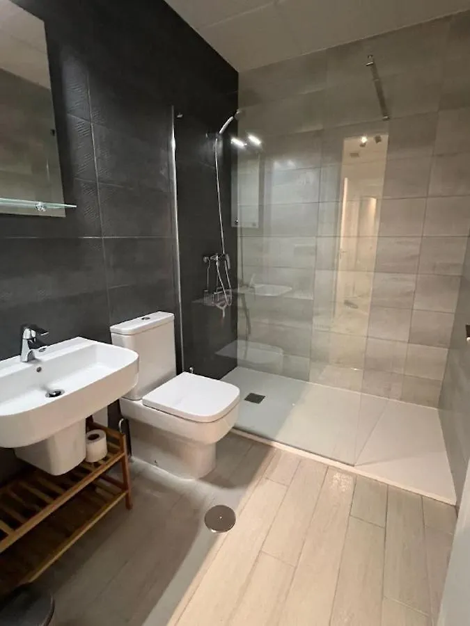 Holidays2Malaga Alta Downtown Pool Paddle And Parking New Building İspanya